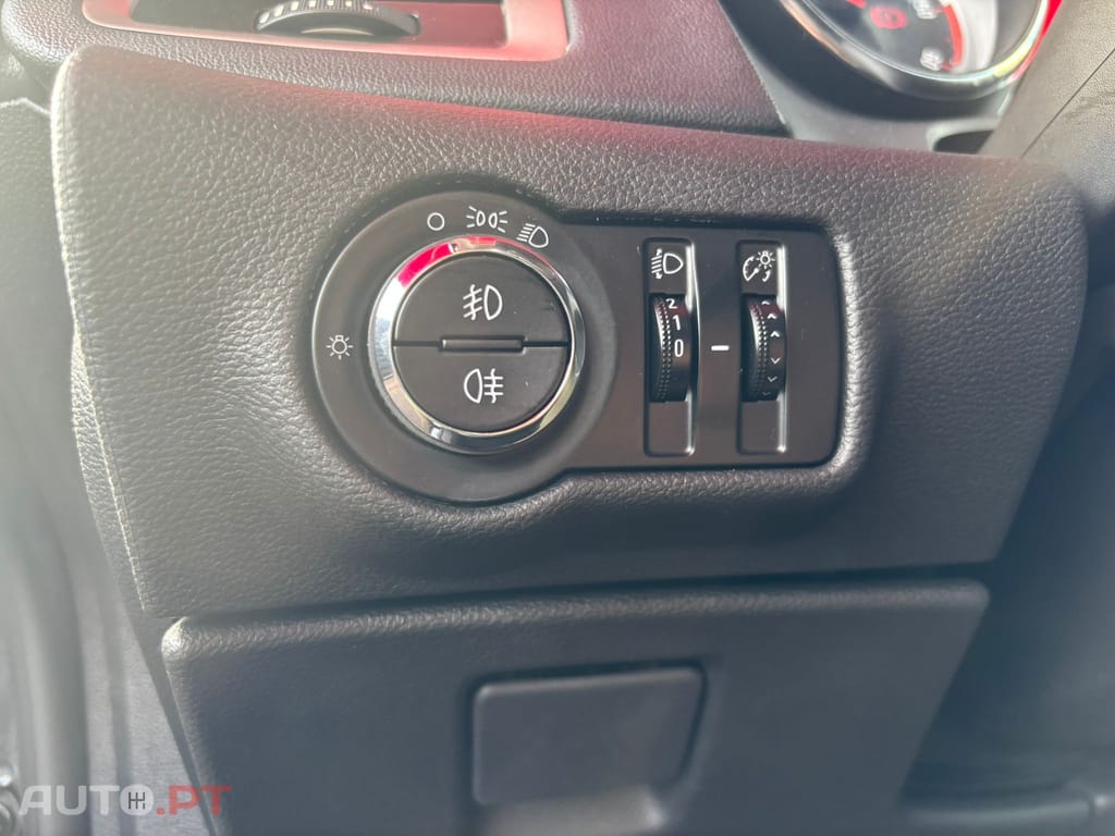 Opel Astra 1.7 CDTi Selection Business