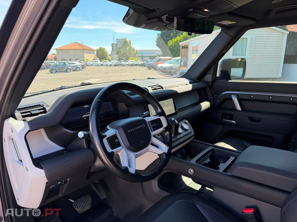 Land Rover Defender LOOK SVR