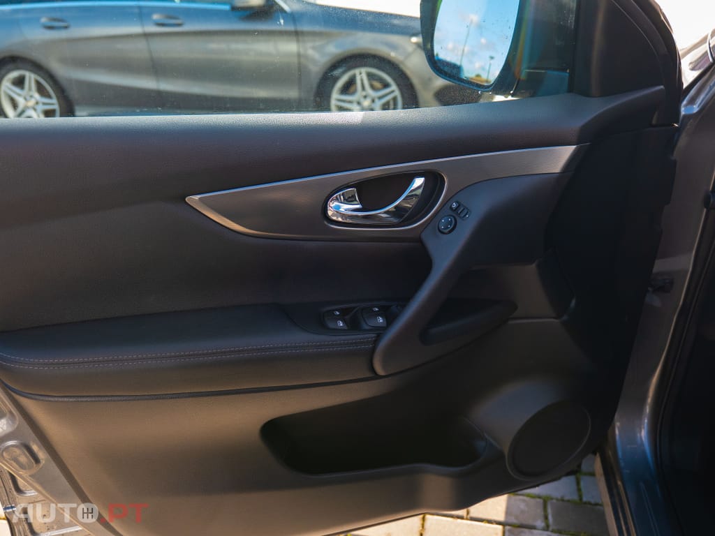 Nissan Qashqai 1.5 dCi N-Connecta