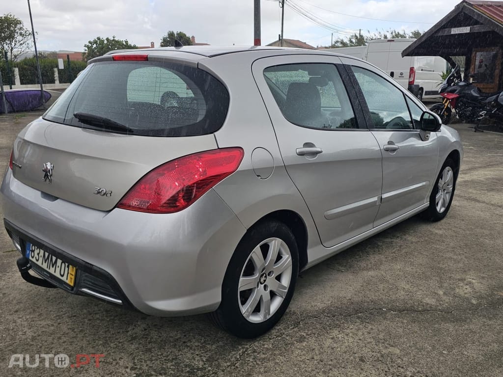 Peugeot 308 1.6 e-HDi Access CVM6