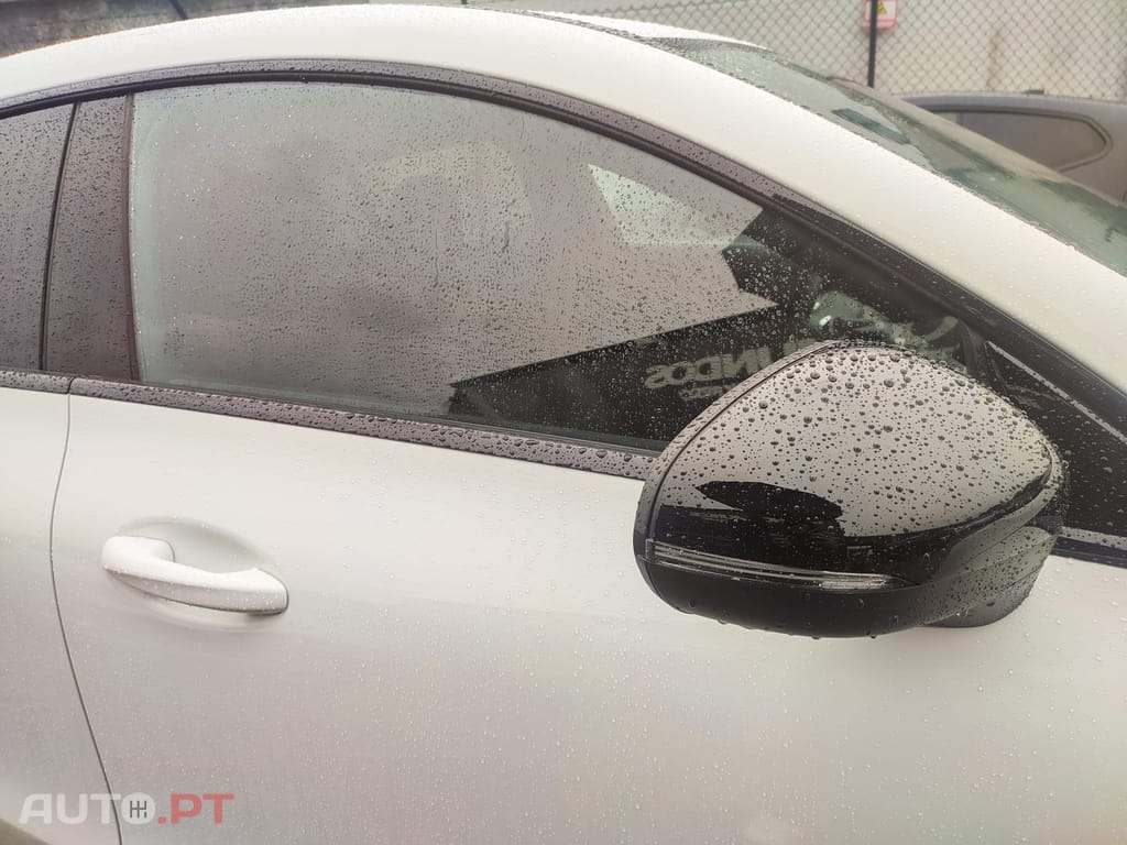 Mercedes-Benz CLA 250 e Shooting Brake AMG Line