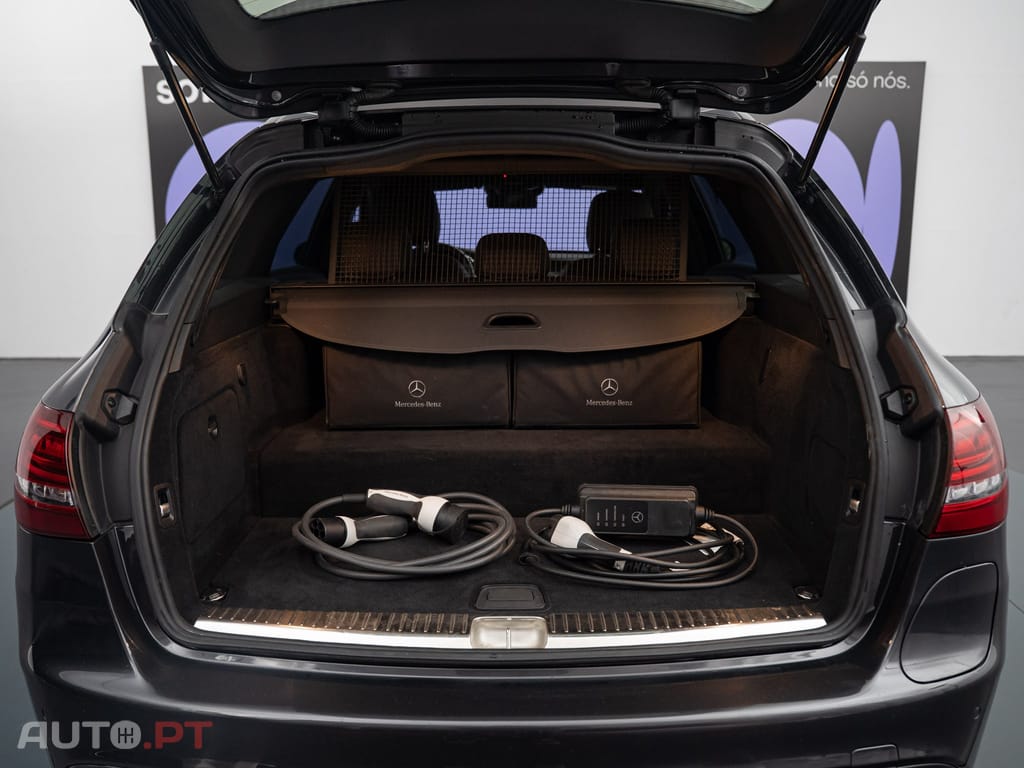 Mercedes-Benz C 300 de AMG Line