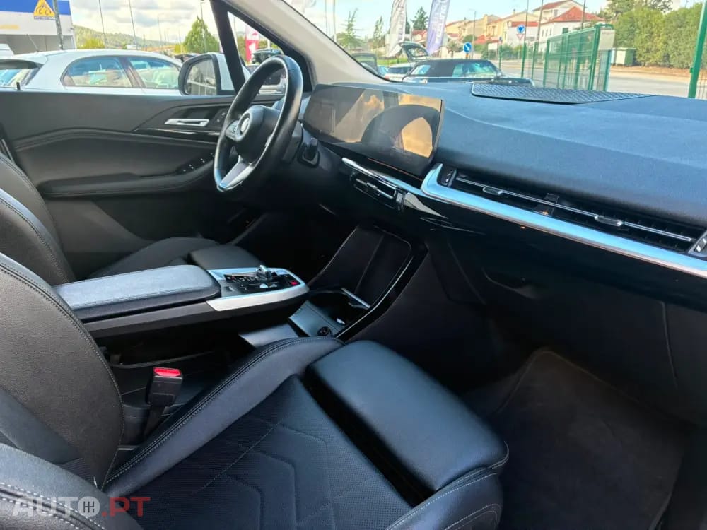 BMW 218 i Line Luxury Auto