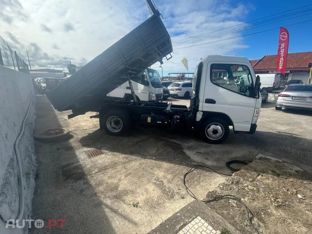 Mitsubishi Canter E 300 BlueTEC