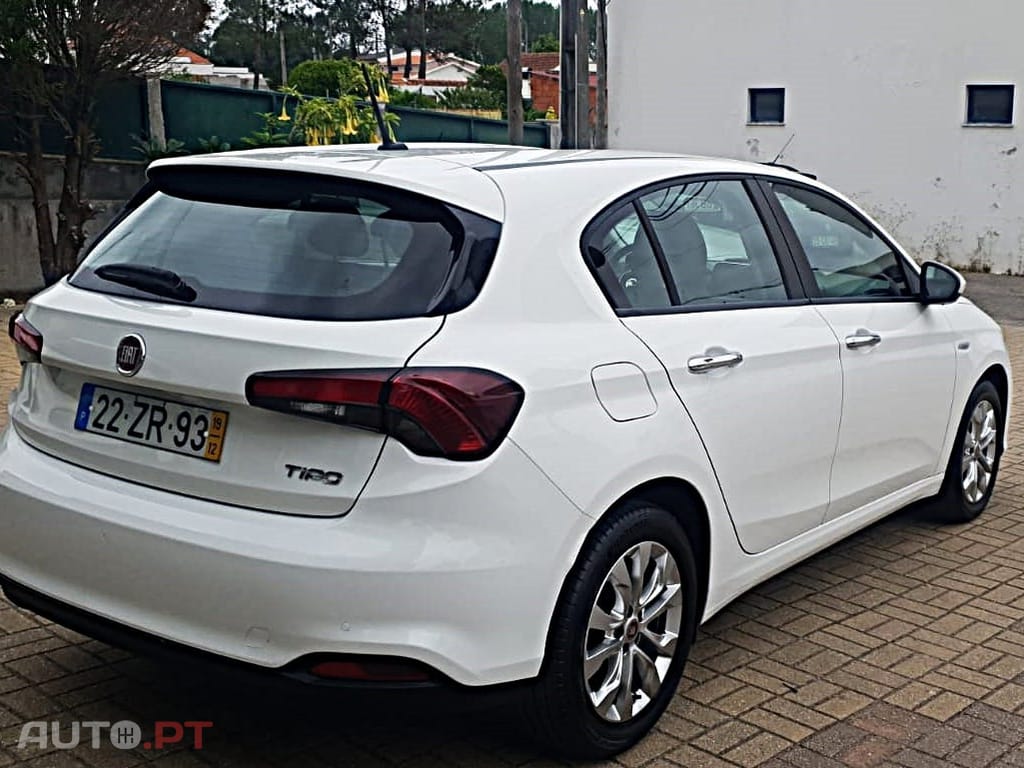Fiat Tipo 1.3 M-Jet Lounge