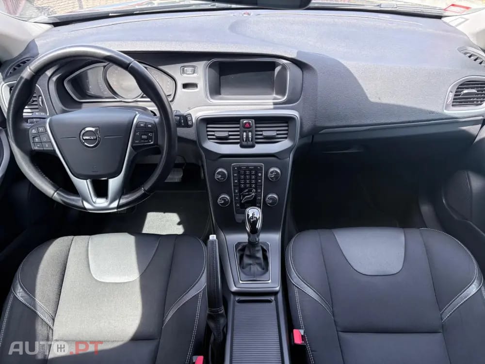 Volvo V40 1.5 T3 Sport Edition Plus Geartronic