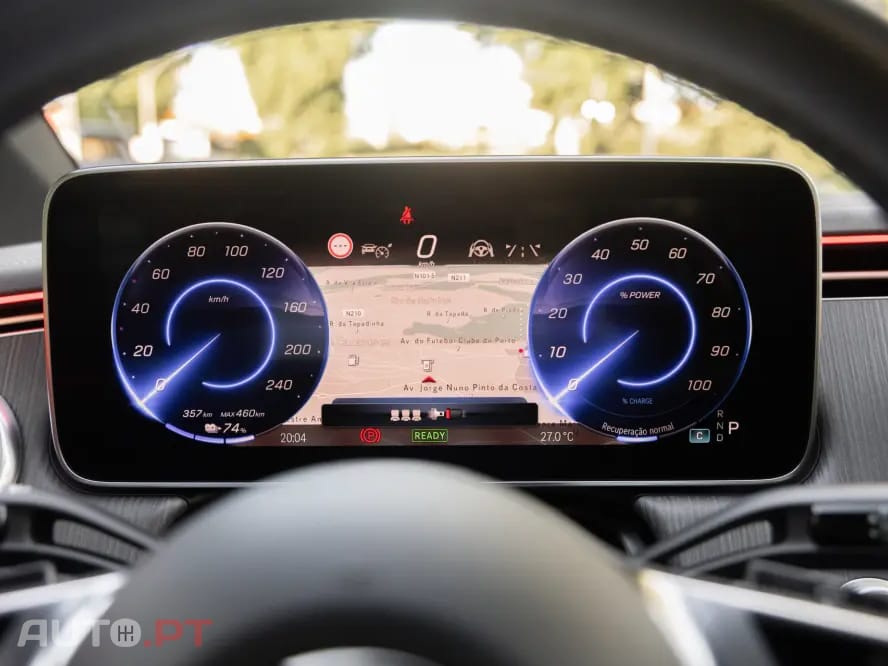 Mercedes-Benz EQE 300 Electric Art