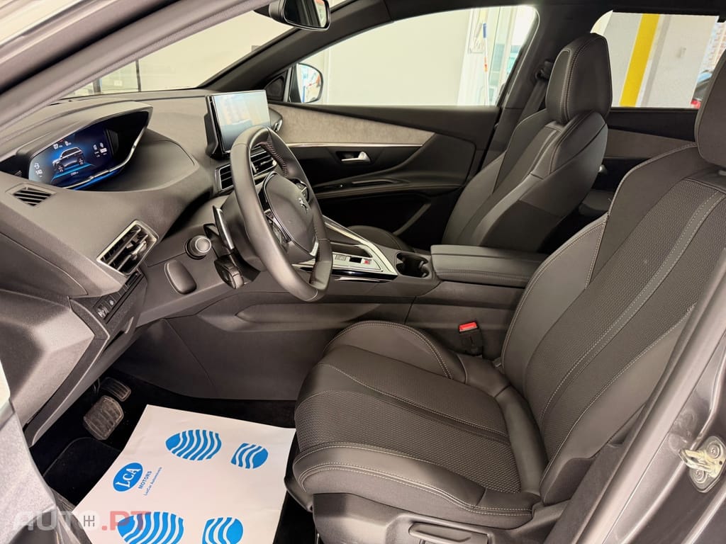 Peugeot 5008 1.2 PureTech Allure Pack EAT8