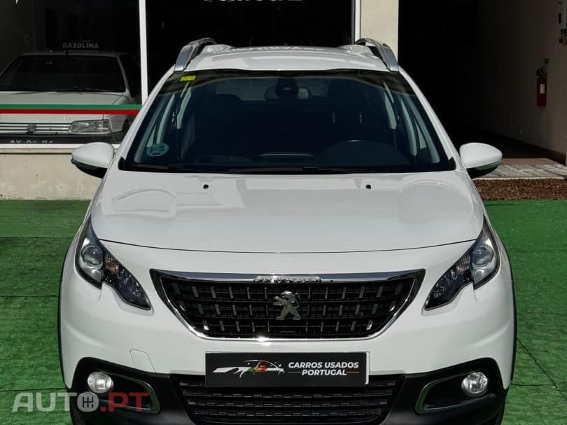 Peugeot 2008 1.2 PureTech Allure