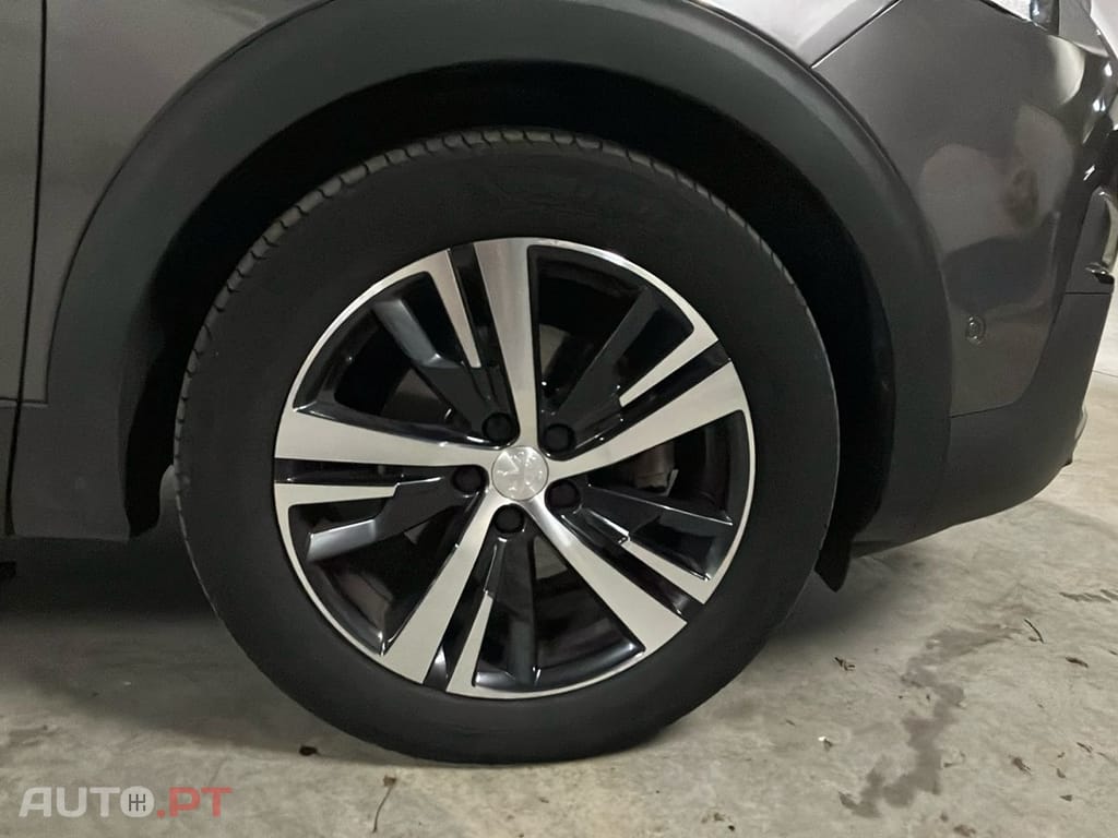 Peugeot 5008 1.5 BlueHDi 130