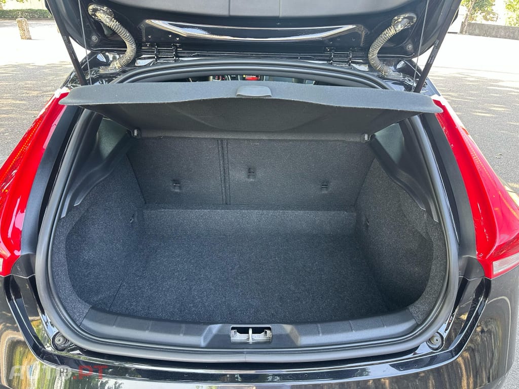 Volvo V40 1.5 T3 Sport Edition R Geartronic