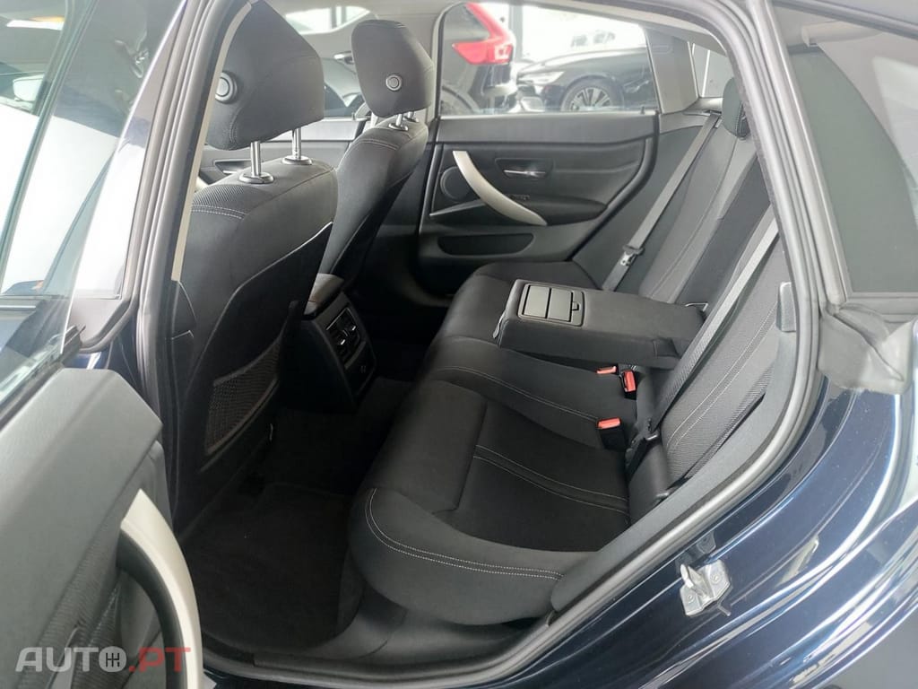 BMW 418 D Advantage