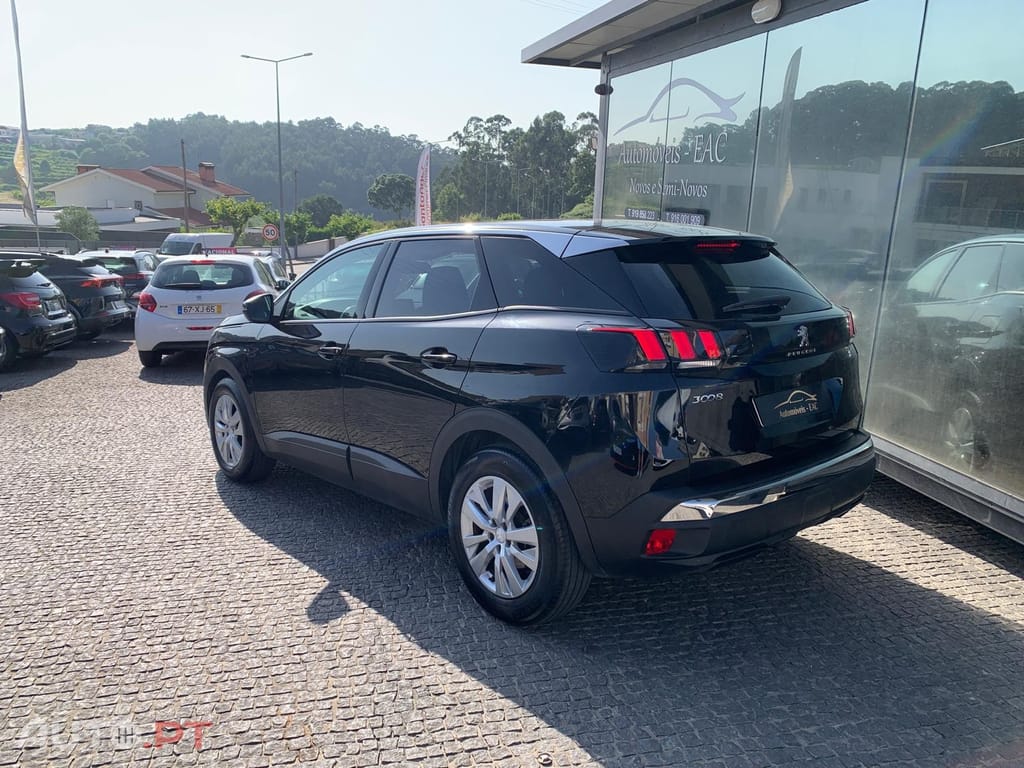 Peugeot 3008 1.5 BlueHDi Active
