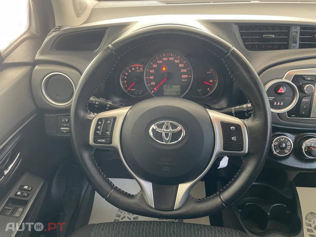 Toyota Yaris 1.0 VVT-i ACtive+AC