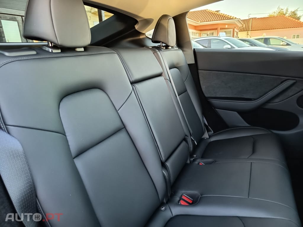 Tesla Model Y Tração Traseira