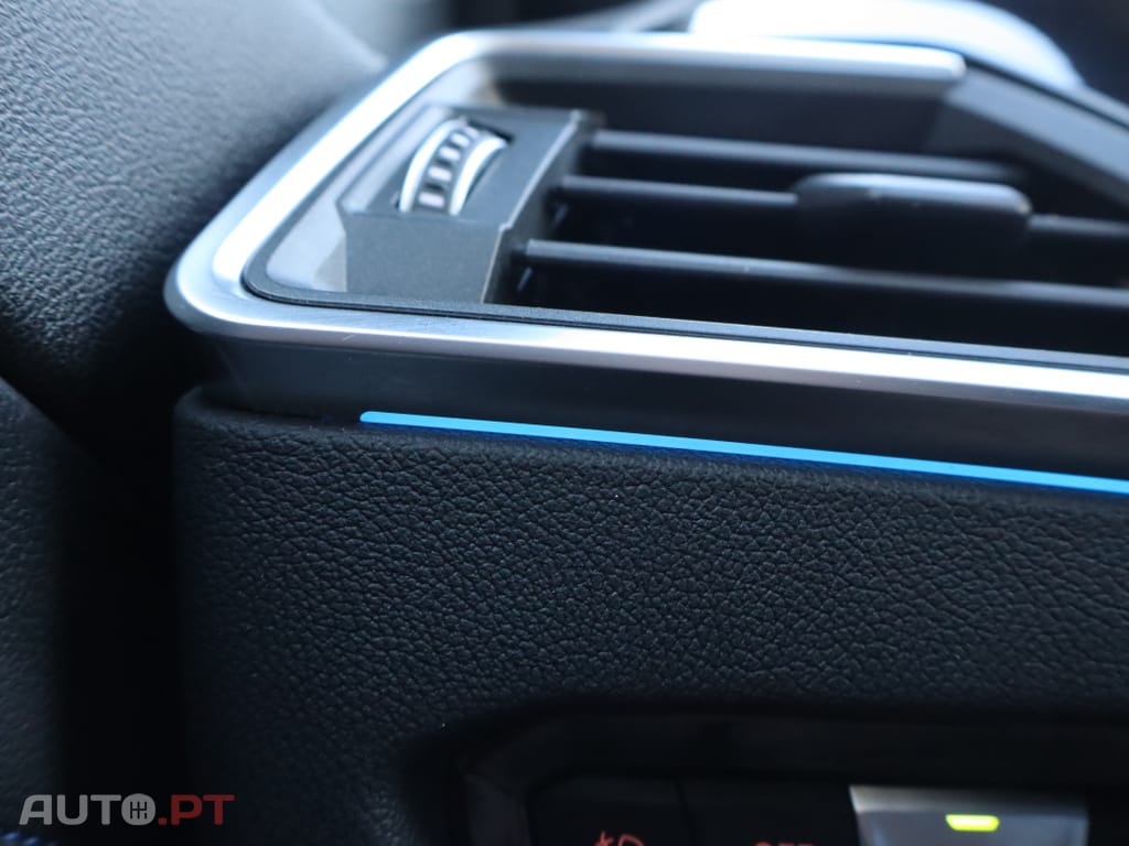 BMW 330 e Touring Pack M Auto.