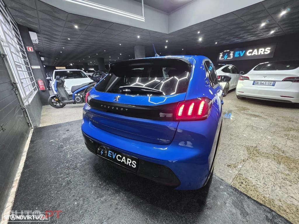 Peugeot E-208 Allure Pack
