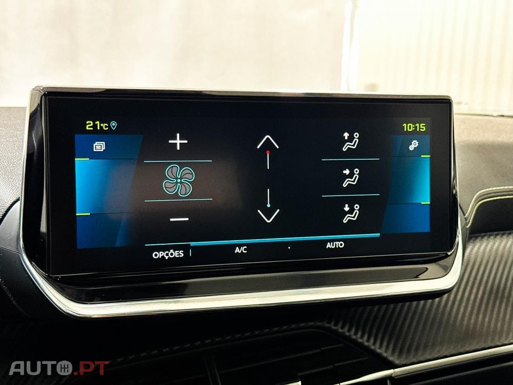 Peugeot E-2008 50 kWh GT Pack