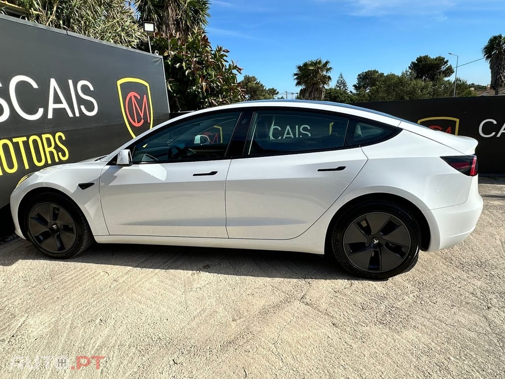 Tesla Model 3 Standard