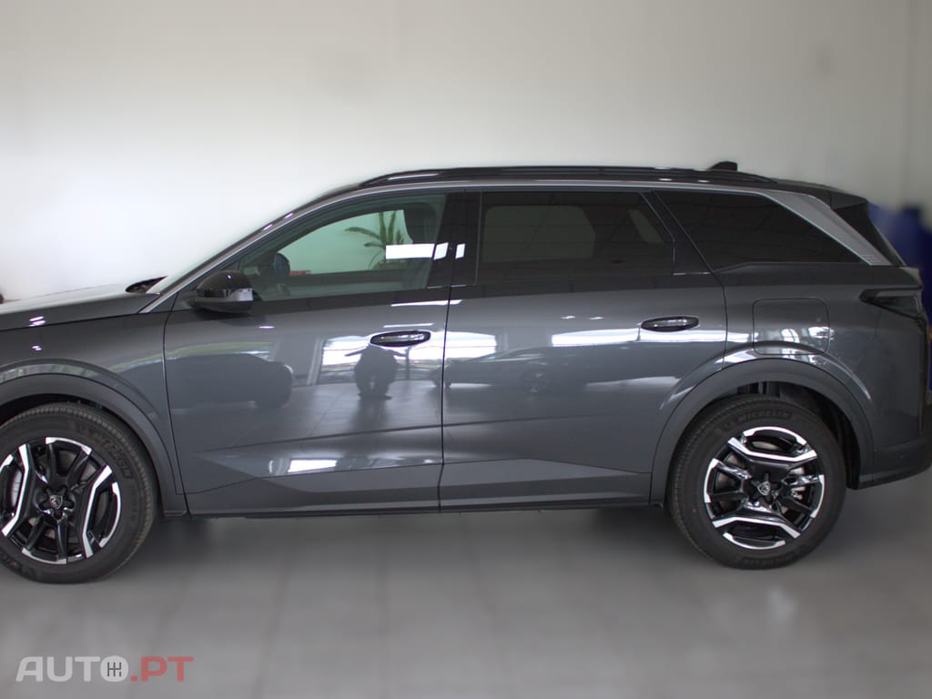 Peugeot E-5008 Allure Elétrico 210 cv - Bateria 73 kWh