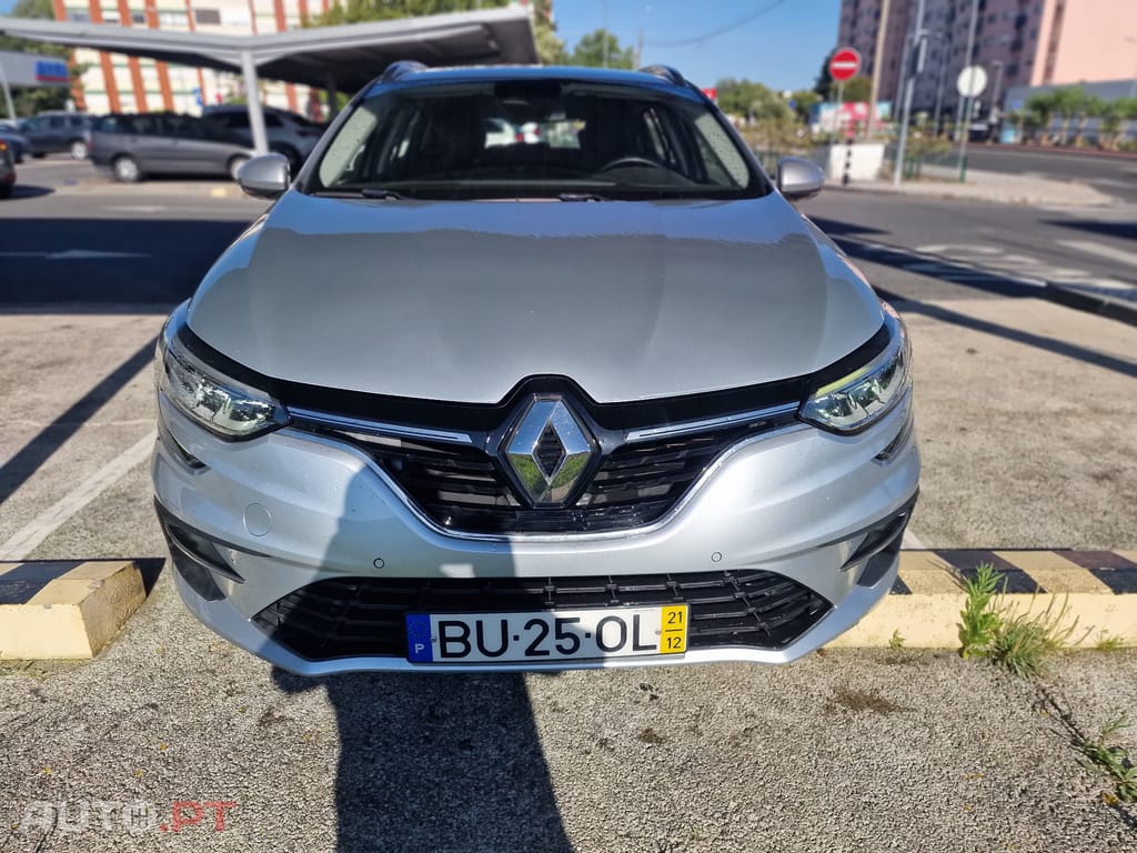 Renault Mégane E-Tech E tech hybrid