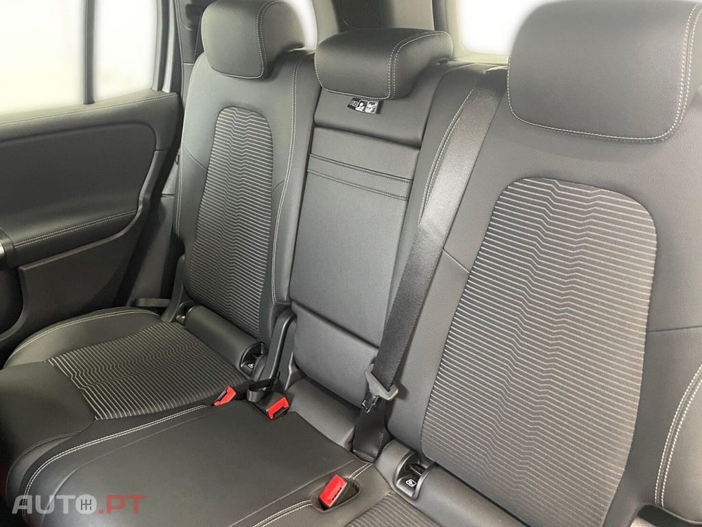 Mercedes-Benz EQB 250 Advanced