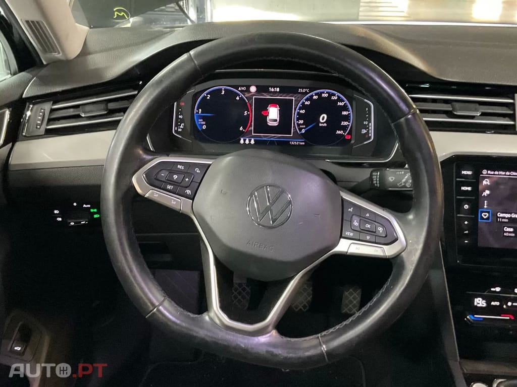 Volkswagen Passat Variant 2.0 TDI Business — fotografia 8