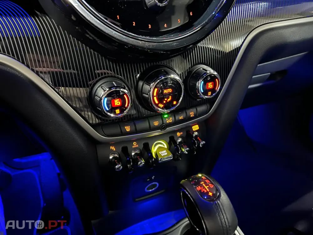 MINI Countryman Cooper SE ALL4 Mini Yours Auto