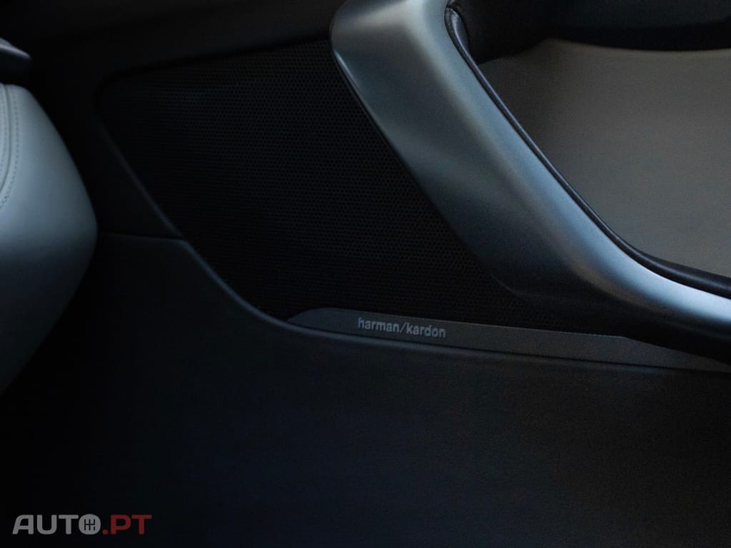 BMW i8 Standard
