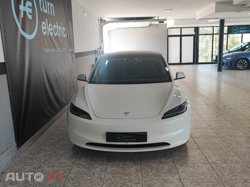 Tesla Model 3 Tração Traseira Premium