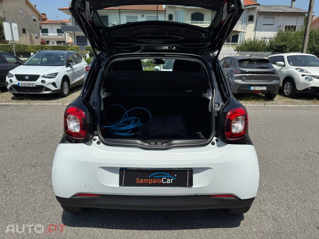 Smart ForFour Electric Drive Passion