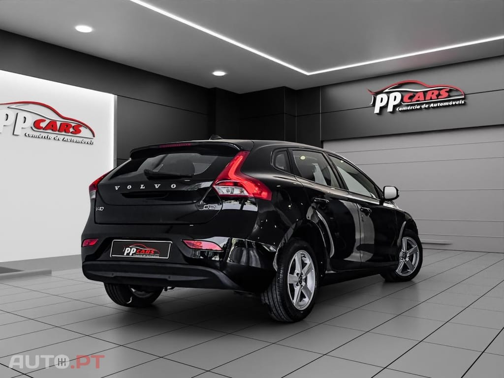 Volvo V40 2.0 D2 Momentum
