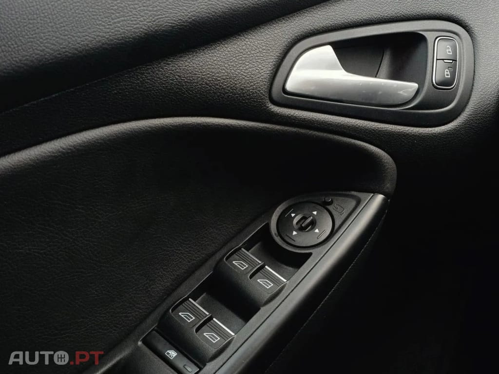 Ford Fiesta 2.3 EcoBoost RS PACK PERFORMANCE