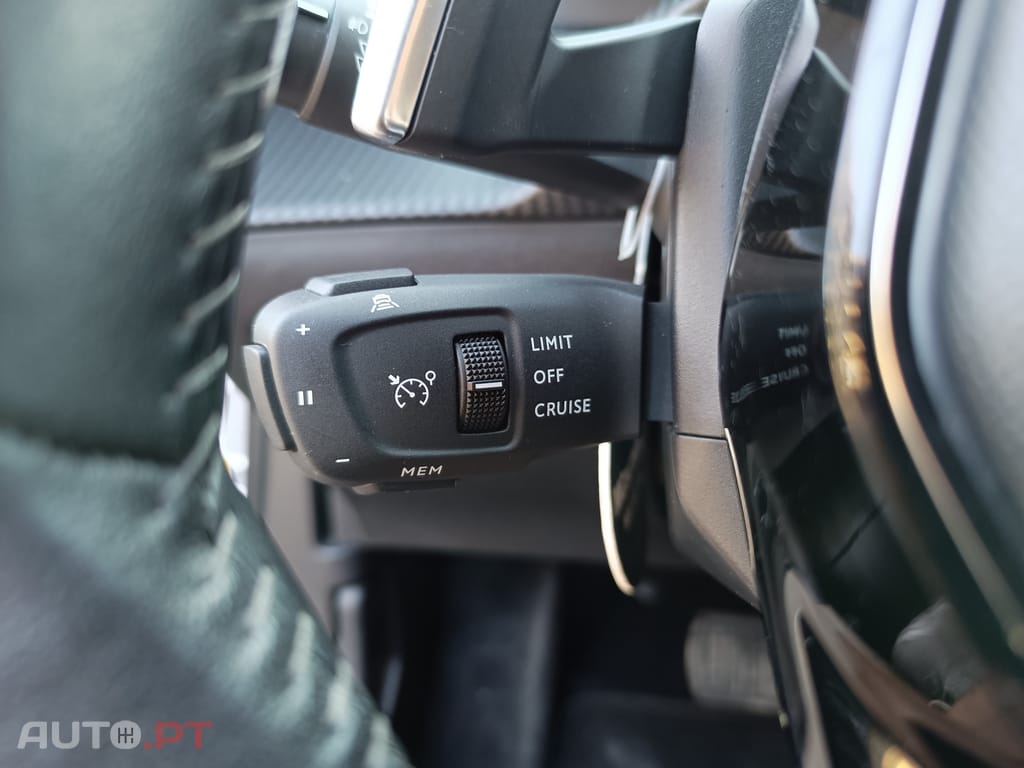 Peugeot 2008 1.2 PureTech Allure Pack EAT8
