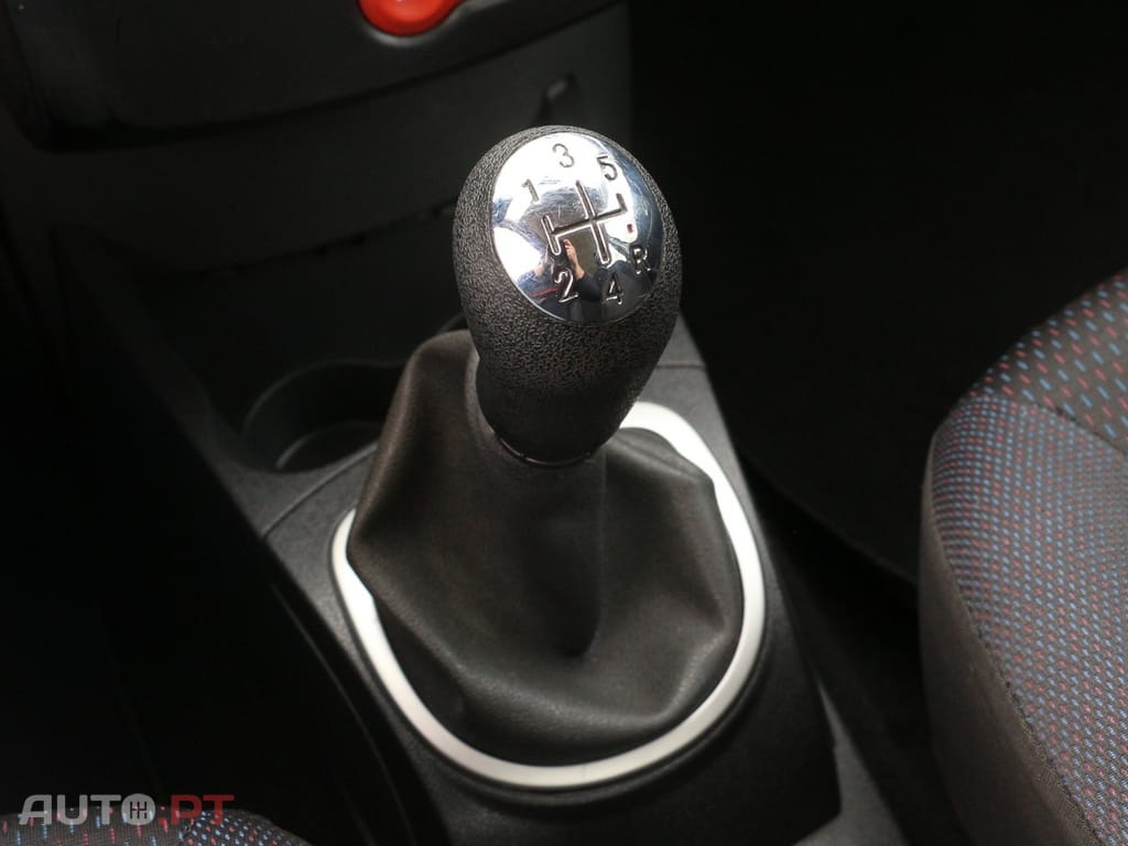 Renault Clio 1.2 16V Confort