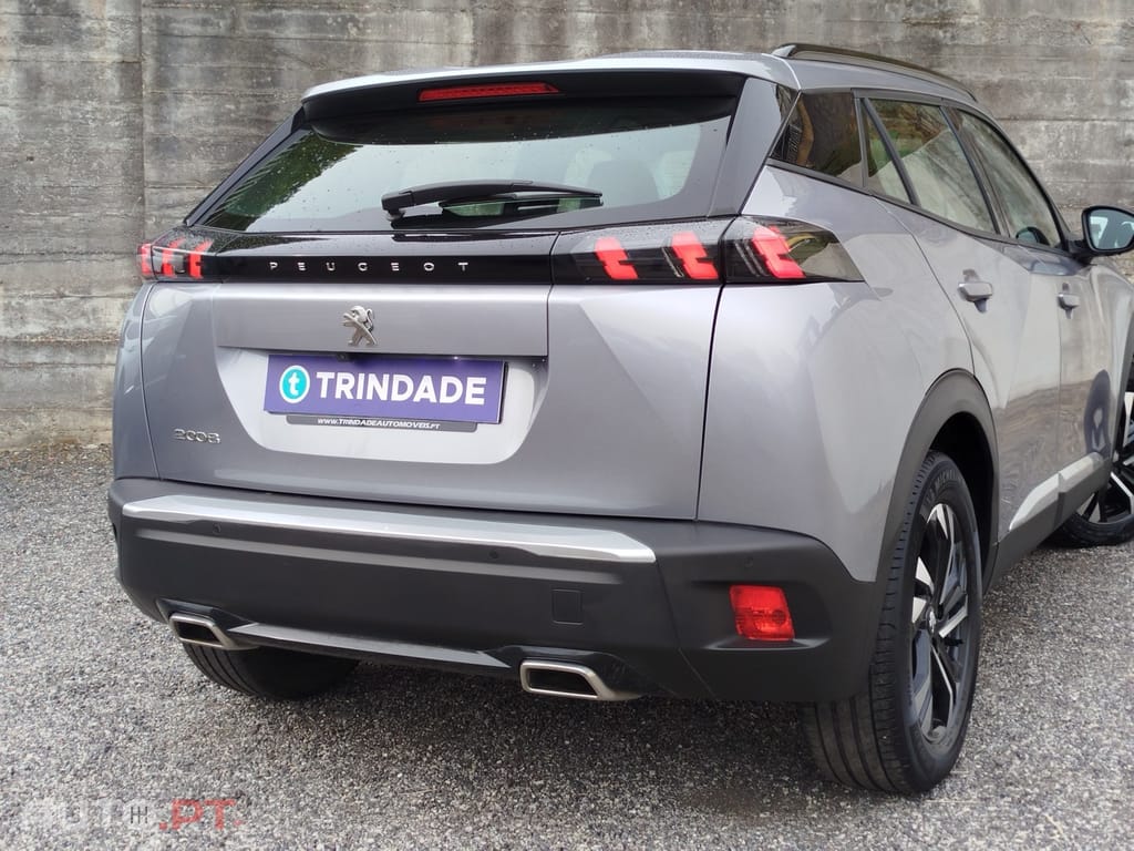 Peugeot 2008 1.2 PureTech Allure EAT8