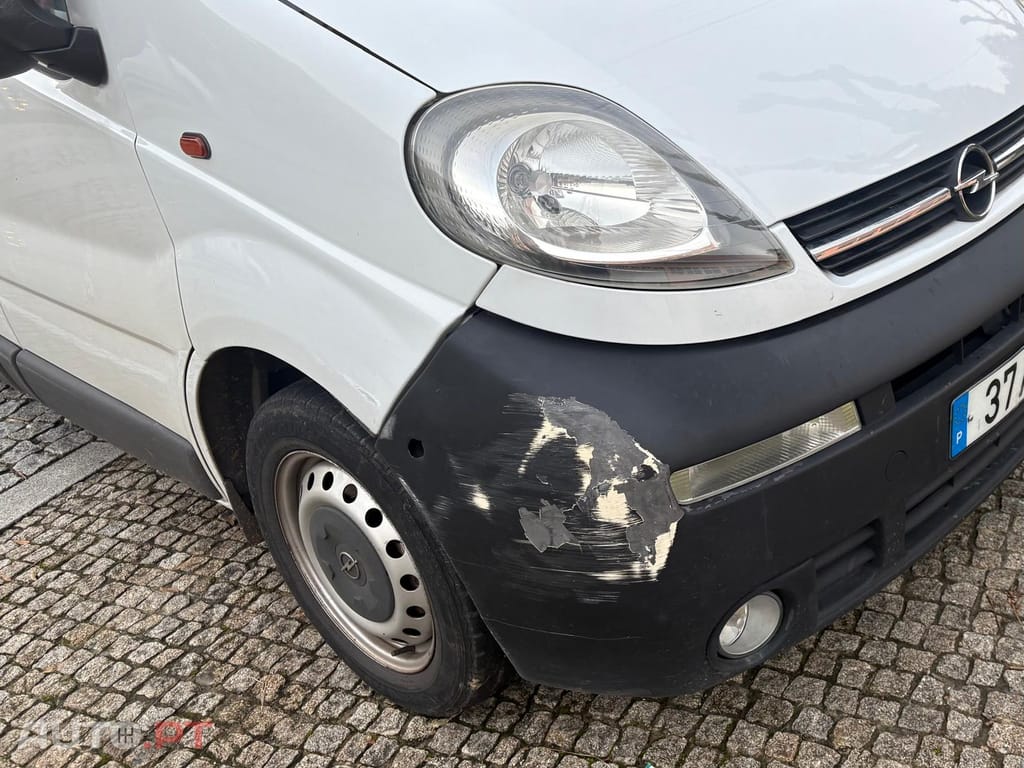 Opel Vivaro 2000 CDI