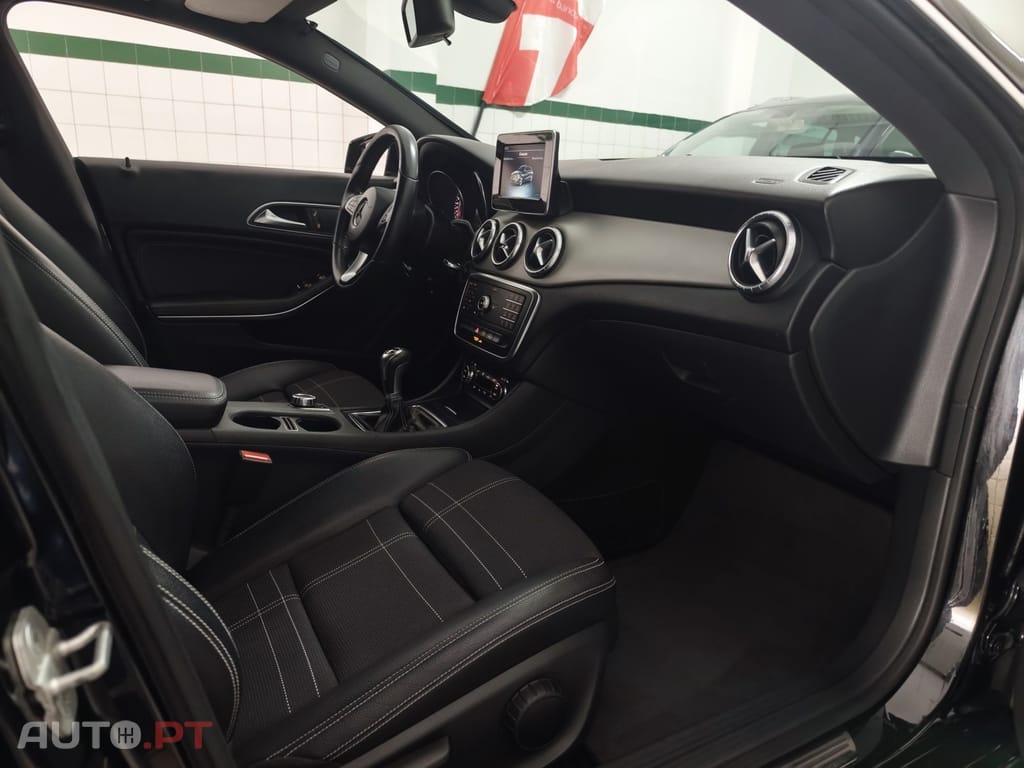 Mercedes-Benz CLA 200 d Shooting Brake Urban