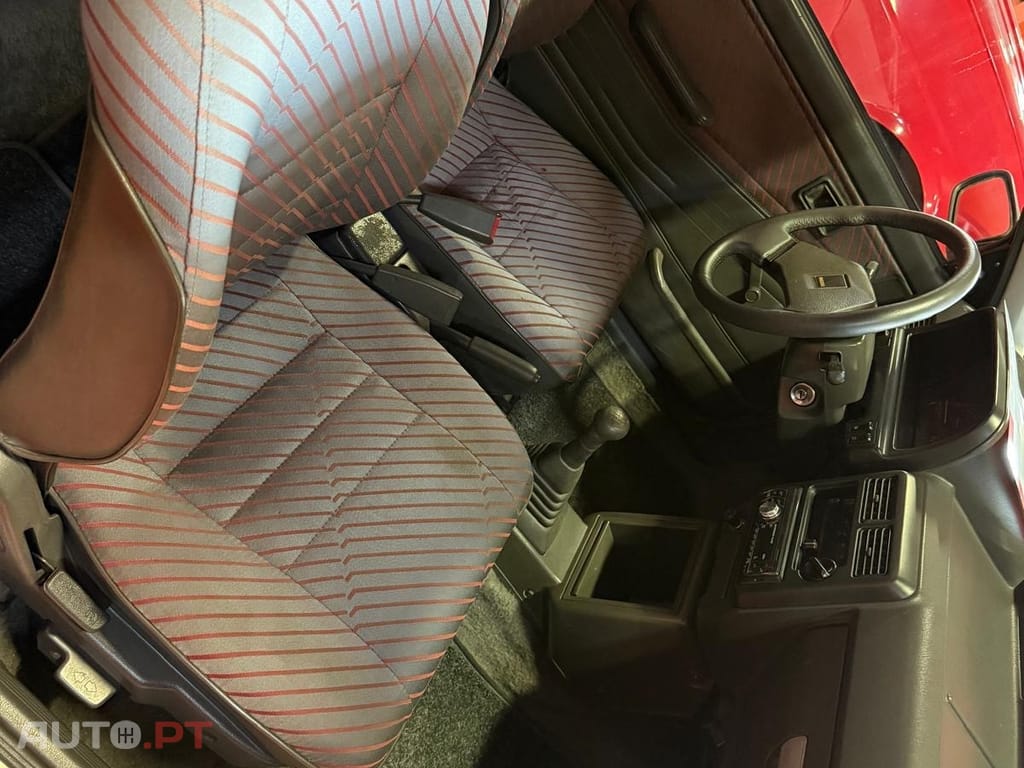 Mazda 121 1.1 Canvas Top