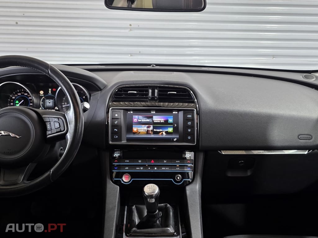 Jaguar F-Pace 2.0 i4D R-Sport