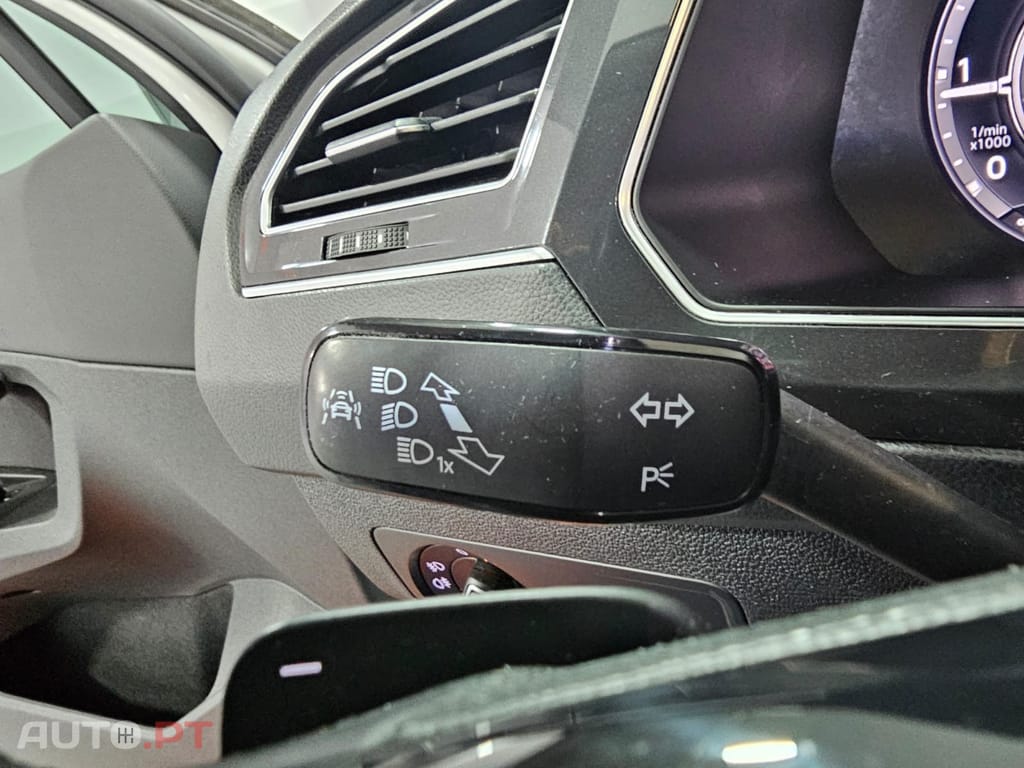 Volkswagen Tiguan 2.0 TDI R-Line DSG