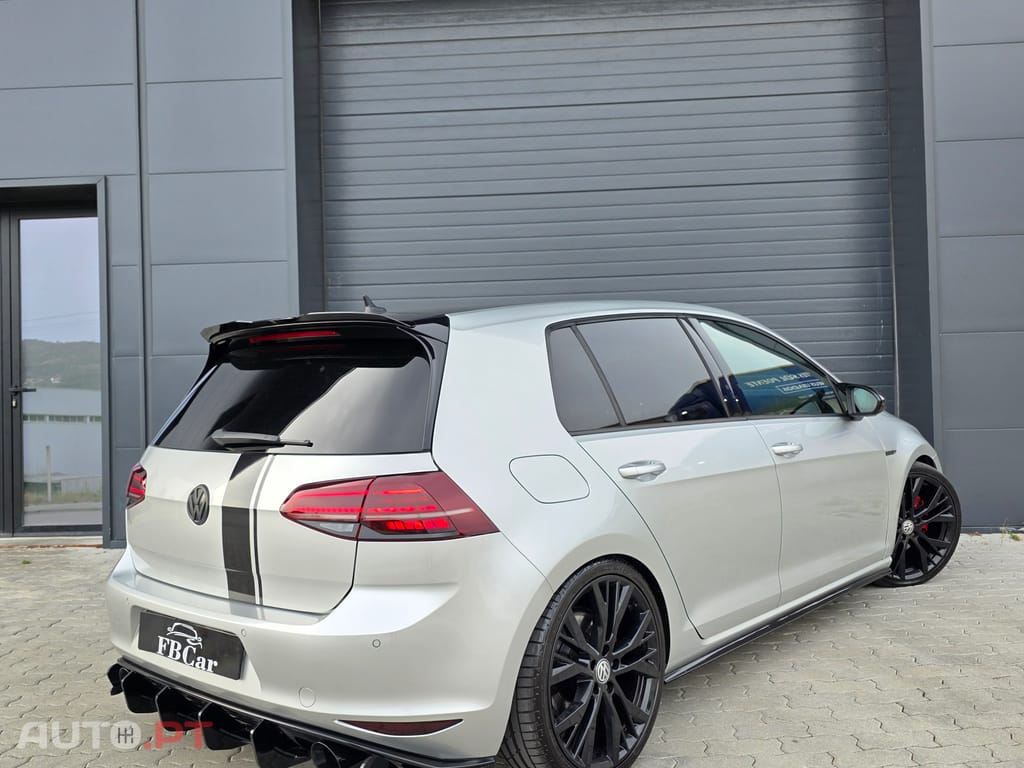 Volkswagen Golf GTI