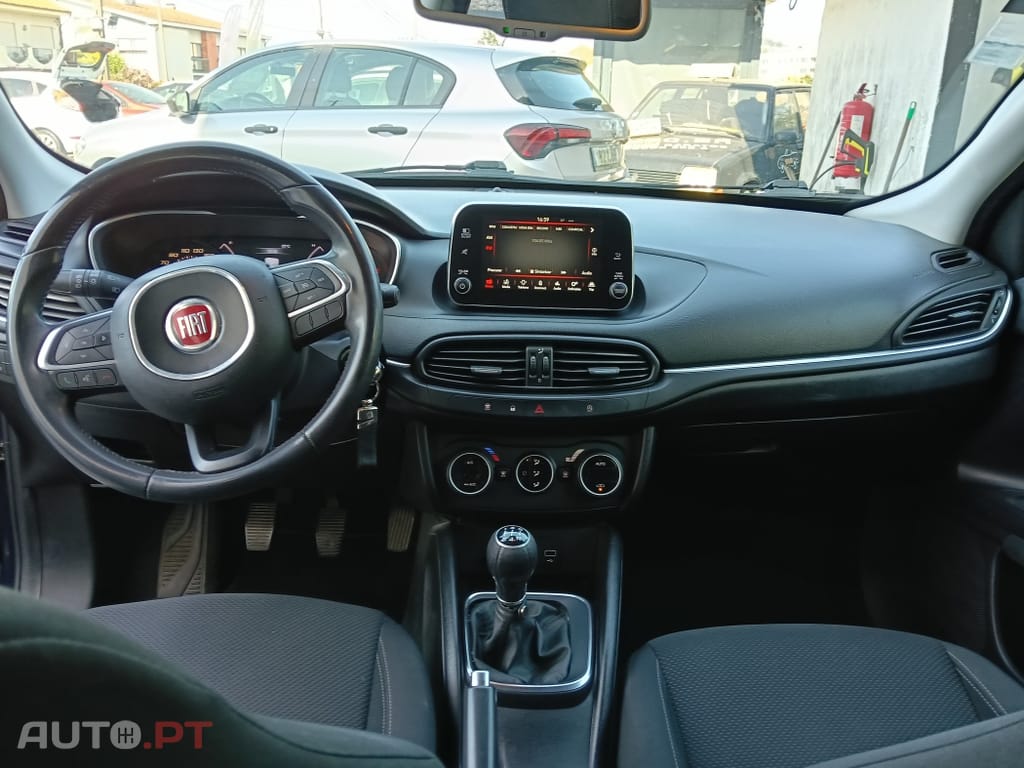Fiat Tipo 1.3 M-Jet Lounge J17