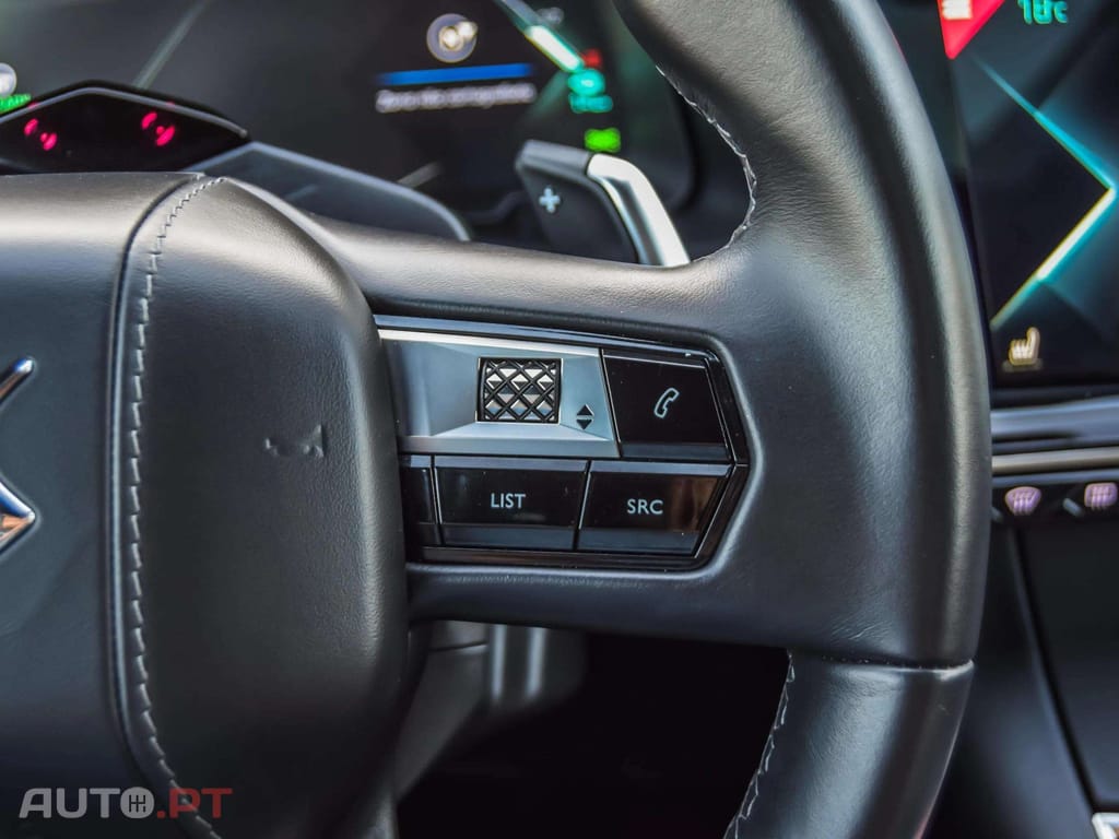 DS DS7 Crossback E-Tense 4x4 Rivoli 300cv