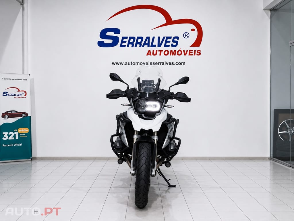 BMW R .
