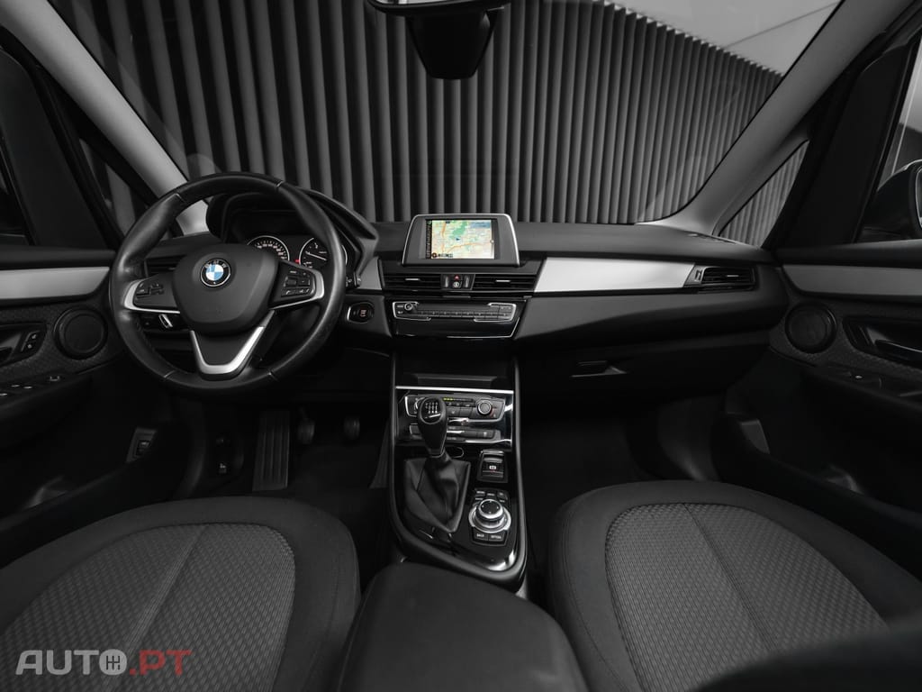 BMW 216 d Advantage