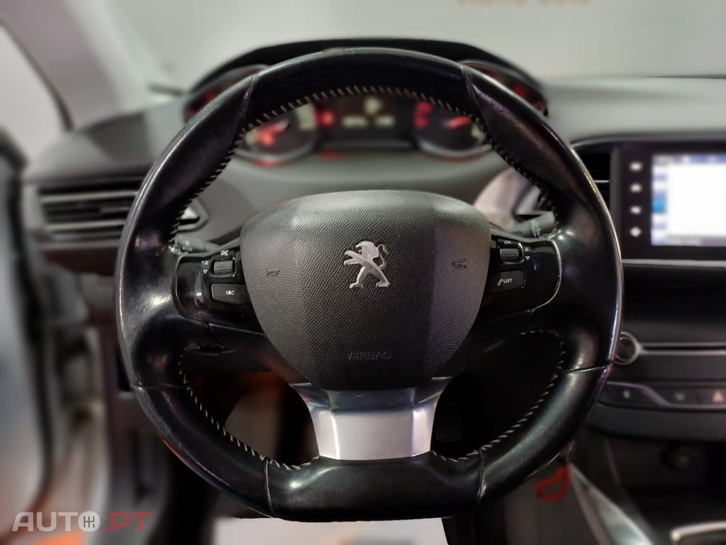 Peugeot 308 1.6 BlueHDi Allure