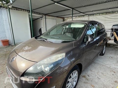 Renault Grand Scénic 1.5 dCi Dynamique S 7L