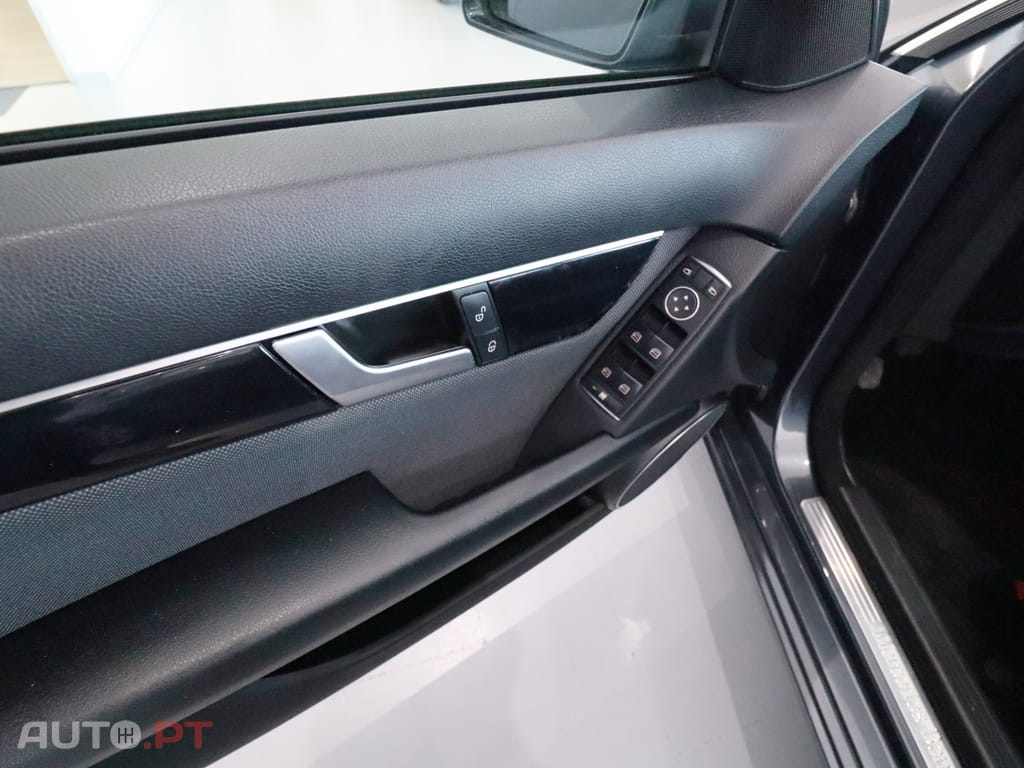 Mercedes-Benz C 220 CDI