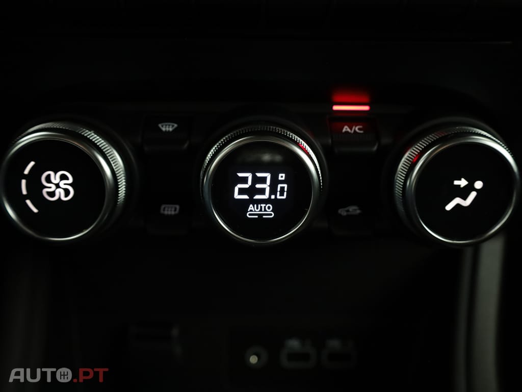 Renault Captur Captur 1.0 TCe Techno Bi-Fuel